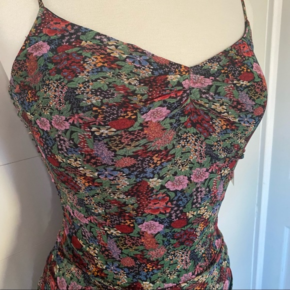 Lulu’s Floral Ruched Ruffle Spaghetti Strap Dress - Picture 3 of 10